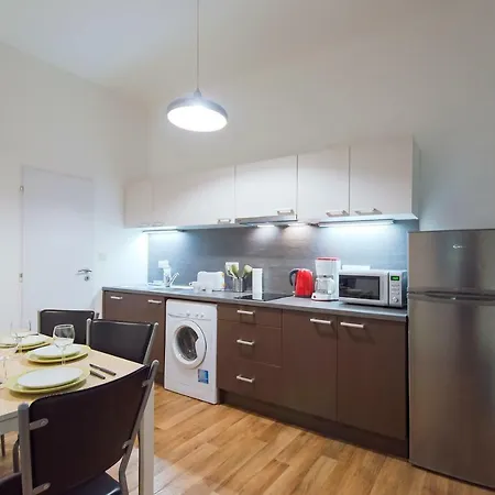 Apartment Modern Revolucni